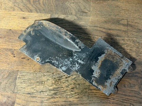 Mofa-Ersatzteile: Motorschutz Piaggio Abdeckung – Gebraucht aus Bolken von si.x.las