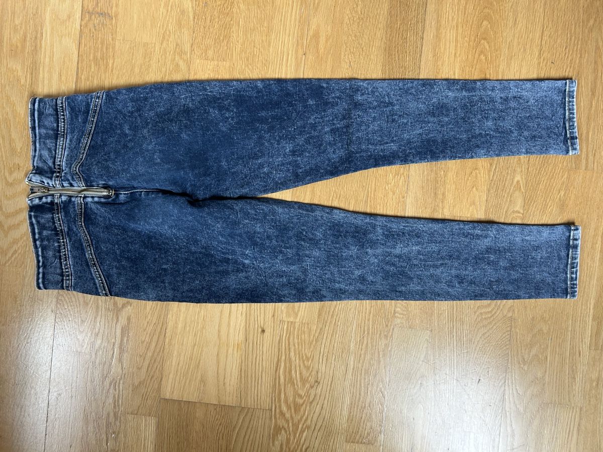 Jeans: Jeans slim, fermeture au dos – Usato da Daillens venduto da guisepa 3