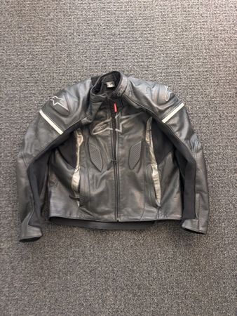 Alpinestars Motorradjacke schwarz Leder guter Zustand
