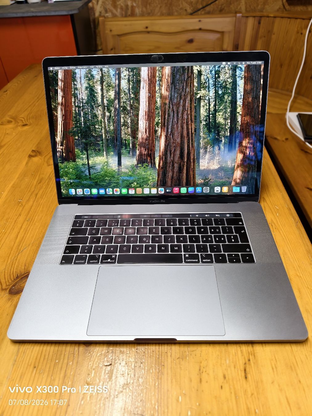 Apple Notebook: Macbook 15" i9 – Usato da St-Martin FR venduto da MaxHsr