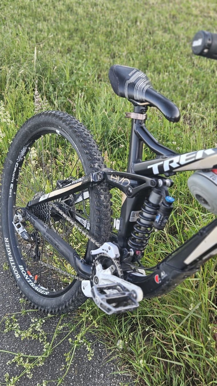 Trek Biciclette: Trek Scratch 8 EVO 2011 – Downhill / Freeride MTB – Usato da Winznau venduto da FlorianV 1