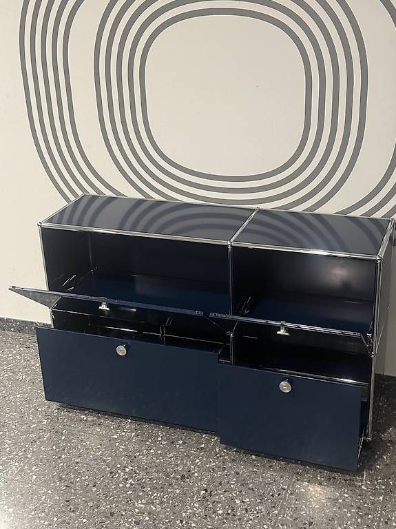 Scaffali: USM Haller Sideboard Stahlblau – Usato da Glattbrugg venduto da q-aderdesign 2