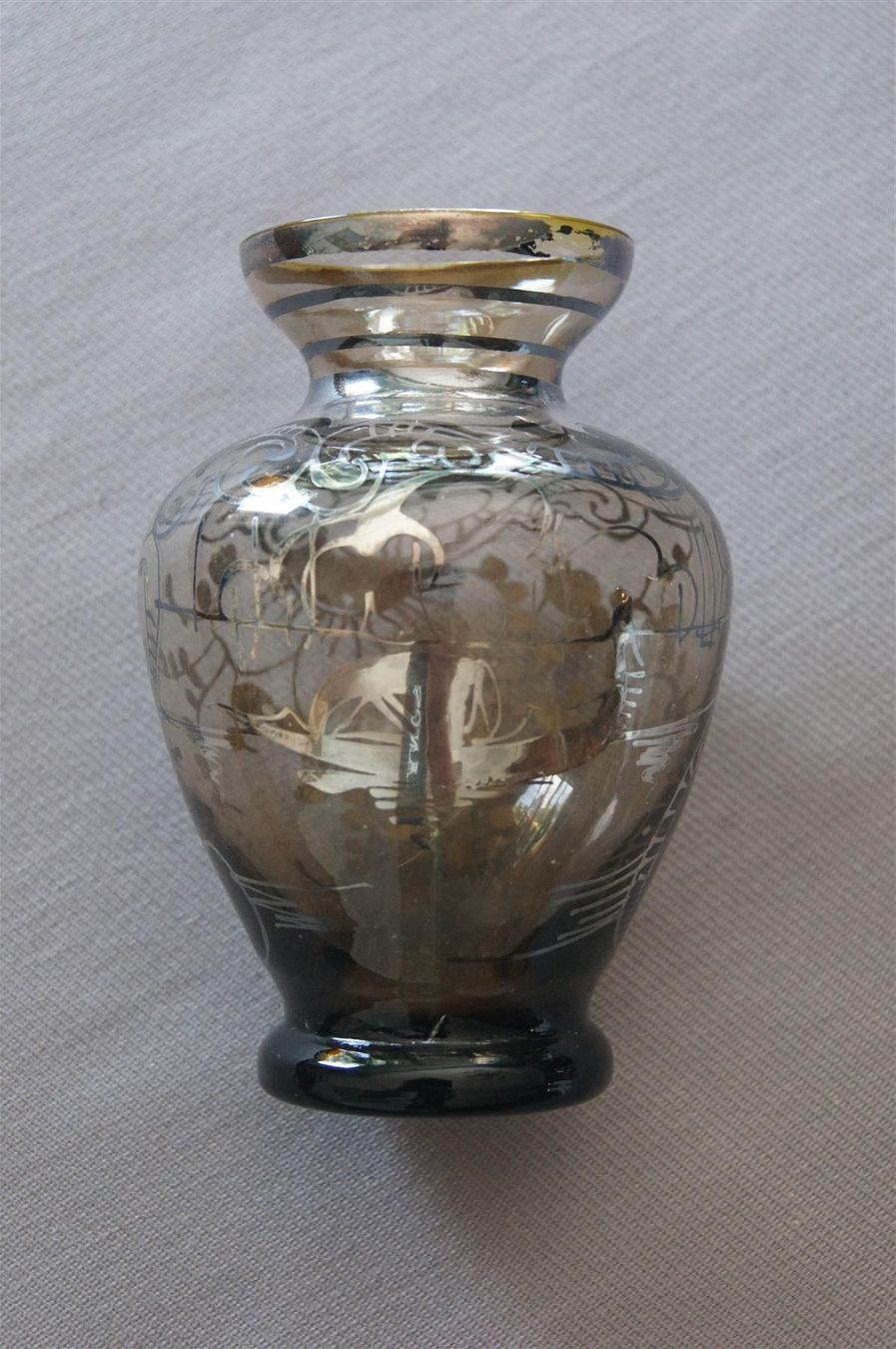 Murano Vasi & Recipienti: Muranovase rauchfarben mit Echtsilberauflage – Usato da Geroldswil venduto da ARTEFACTO 1