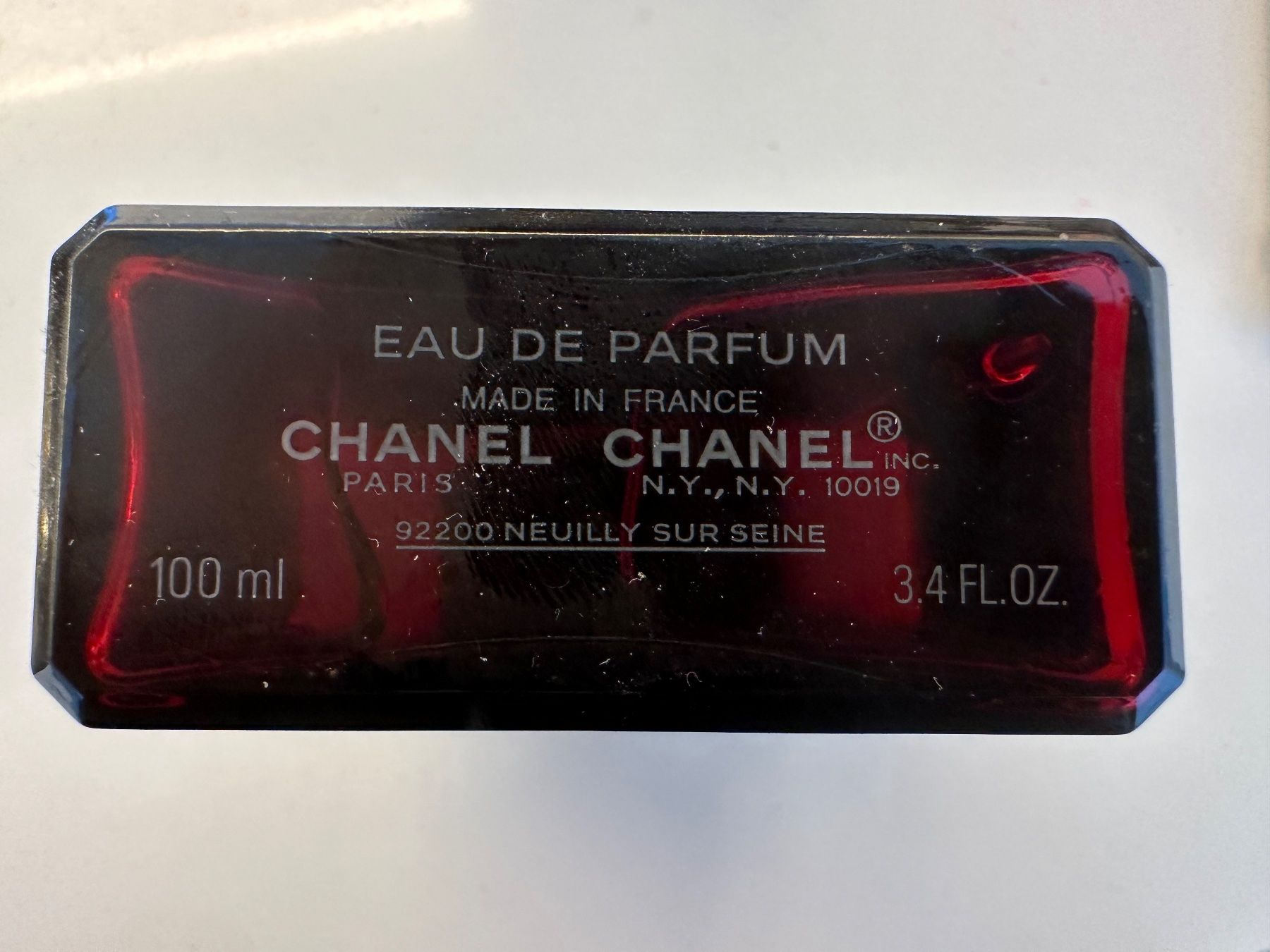 Chanel Profumi & Eau de Toilette: Chanel No. 5 Eau de Parfum 100ml limited edition red – Nuovo (secondo la descrizione) da Basel venduto da Rouge. 4