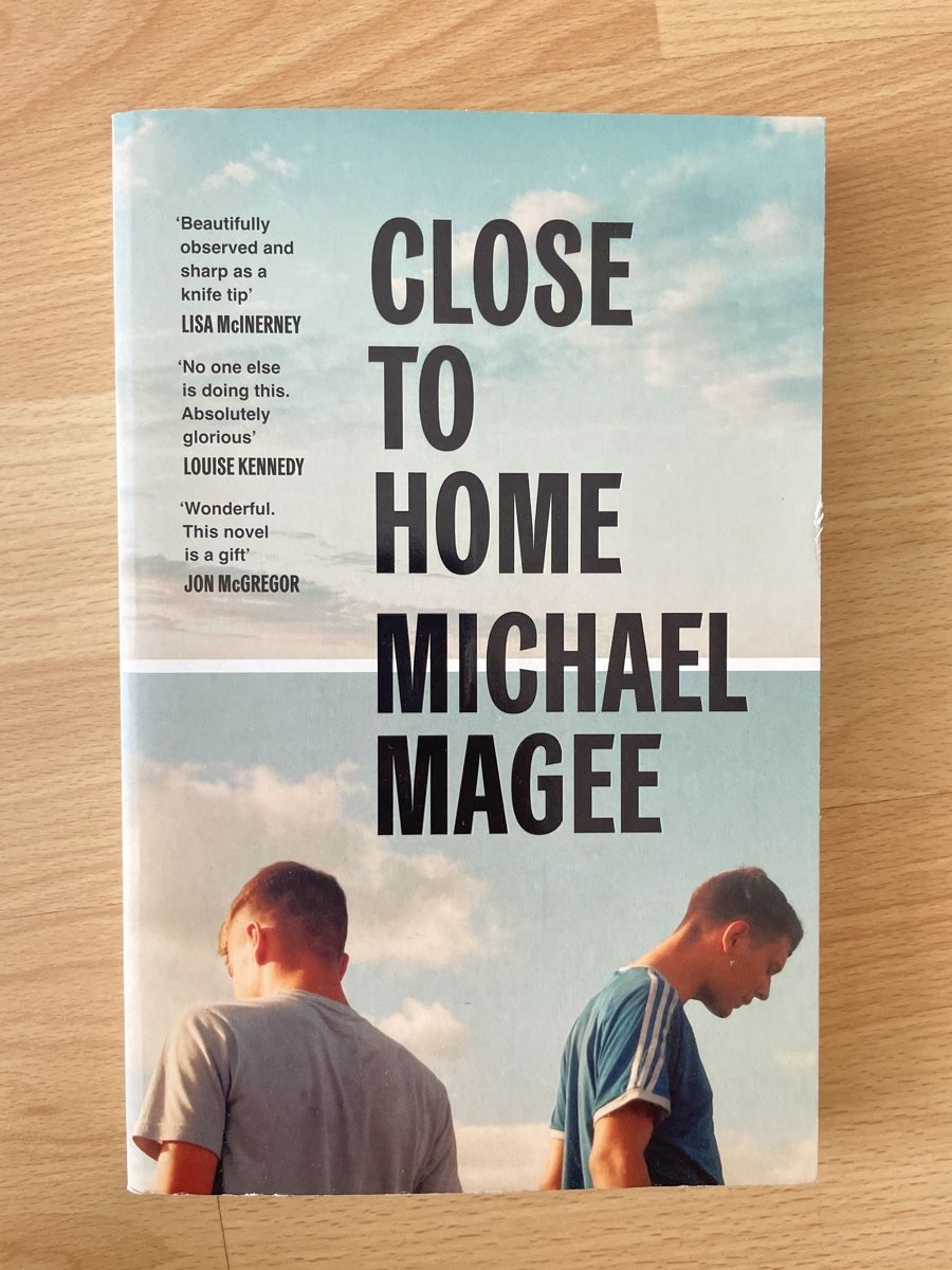 Libri: Close To Home - Michael Magee – Nuovo (secondo la descrizione) da Münchenstein venduto da jan_5fyc