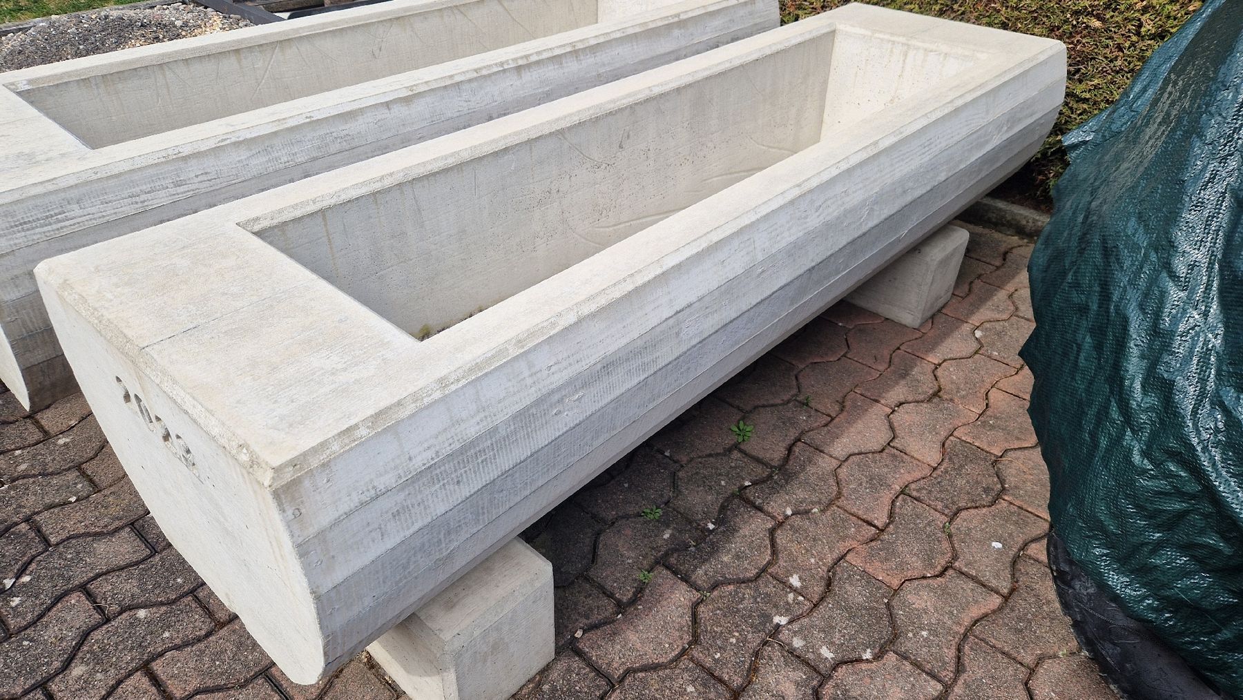 Stagni & Fontane ornamentali: Betonbrunnen Brunnentrog – Nuovo (secondo la descrizione) da Courlevon venduto da almai84 2
