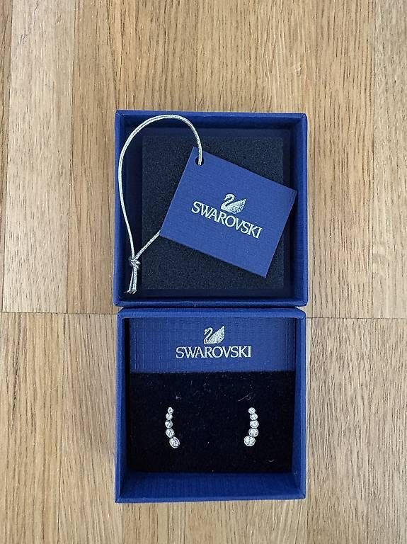 Swarovski Orecchini pendenti & Orecchini a lobo: Swarovski Ohrstecker – Usato da Zürich venduto da Tamara066
