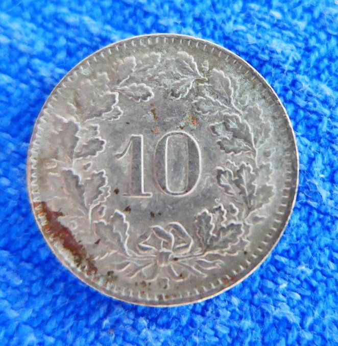 Tutti le monete: 2 x 10 Rappen aus den Jahren 1943 und 1944 – Usato da Glattpark(Opfikon) venduto da Latouret 2