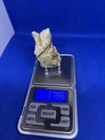 Diopsid Mineral Rohstein 38 Gramm grün kristallin