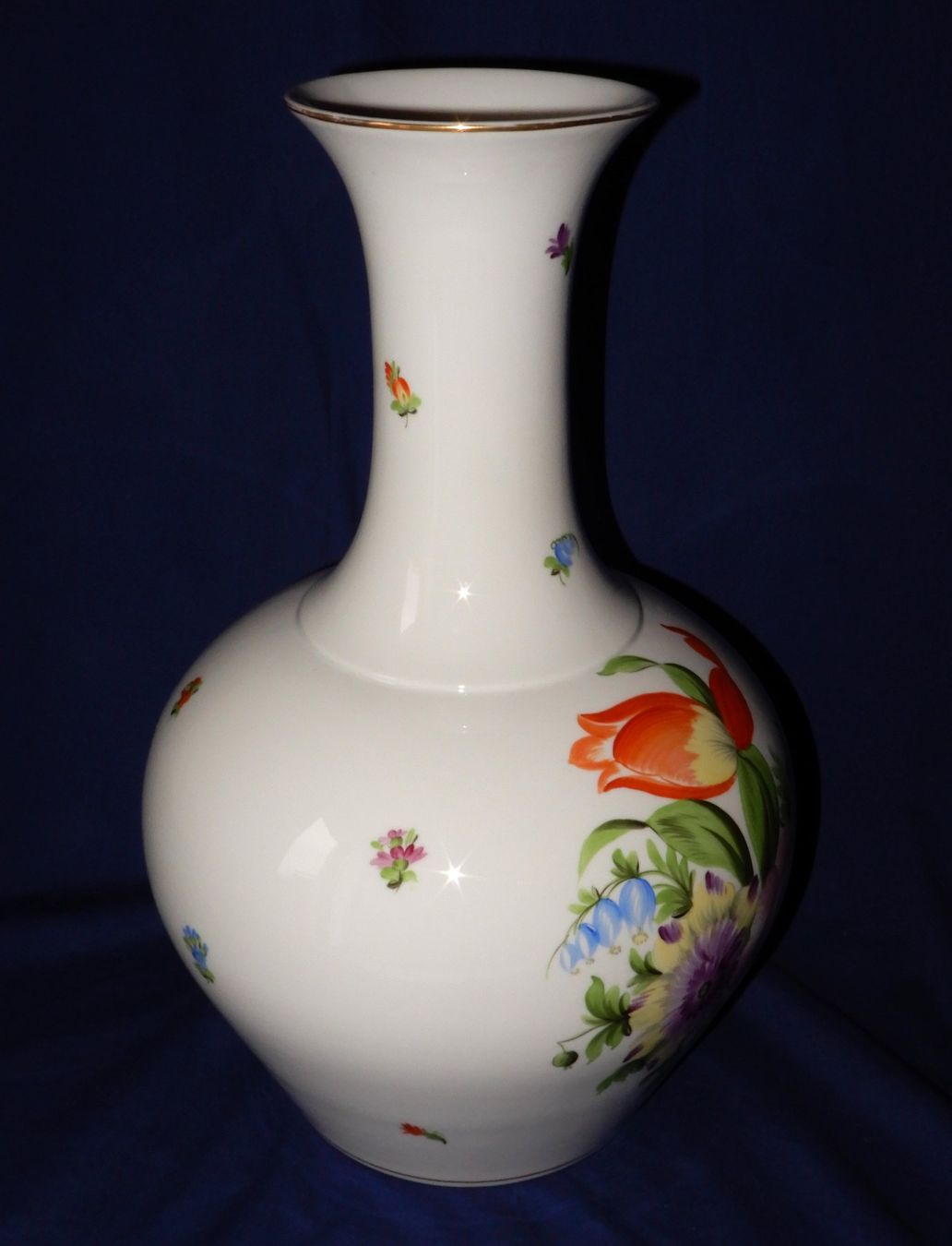 Herend Vasi & Recipienti: Grosse Herendvase, Blumendekor, gemarkt Herend 1944 – Usato da Senèdes venduto da Mutzli52 5