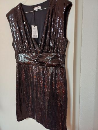 Neues Kleid - Marke: Morga - Grösse: 42