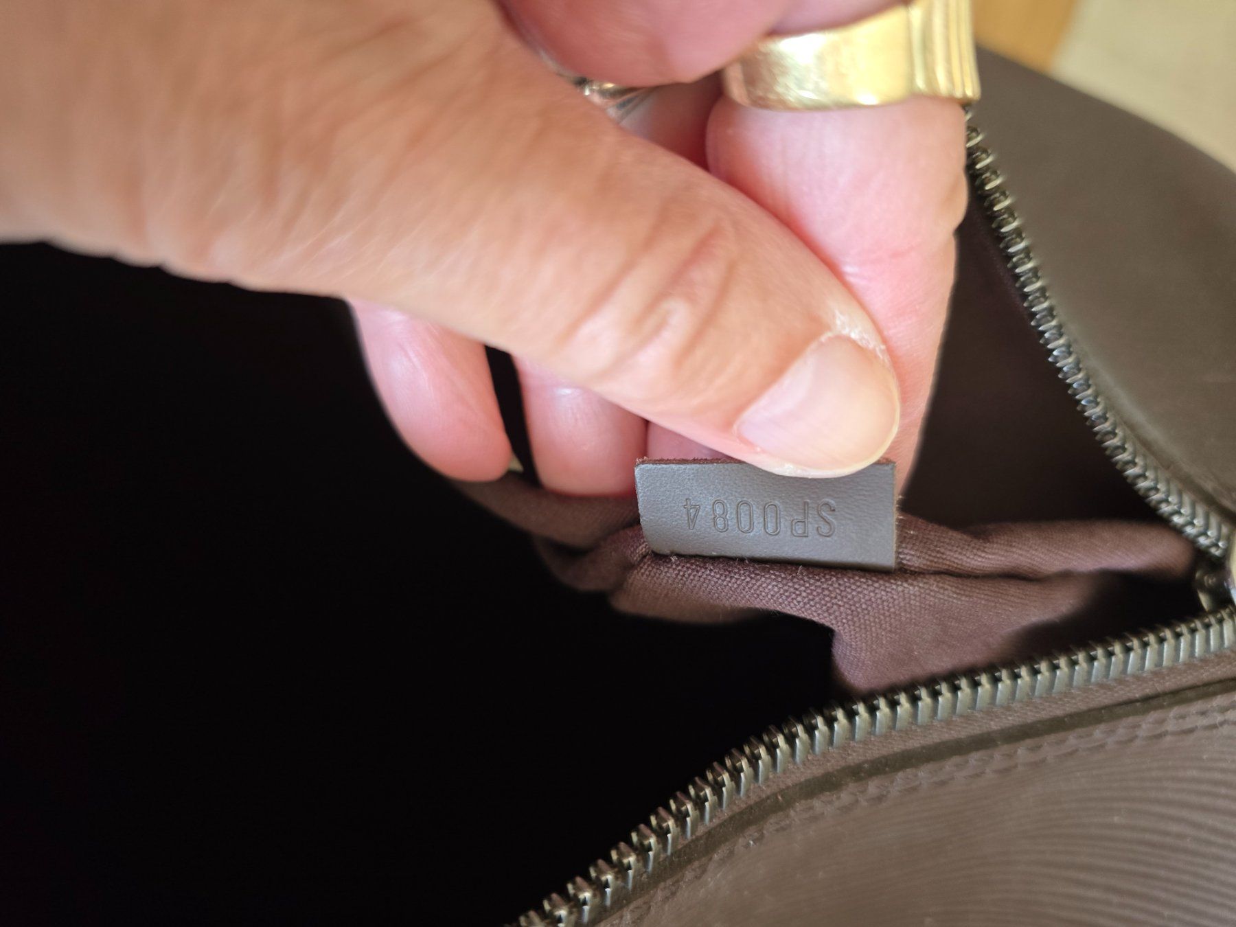 Louis Vuitton Borse: Louis Vuitton Keepall Epi Reisetasche – Usato da Bottmingen venduto da sandy_2 8