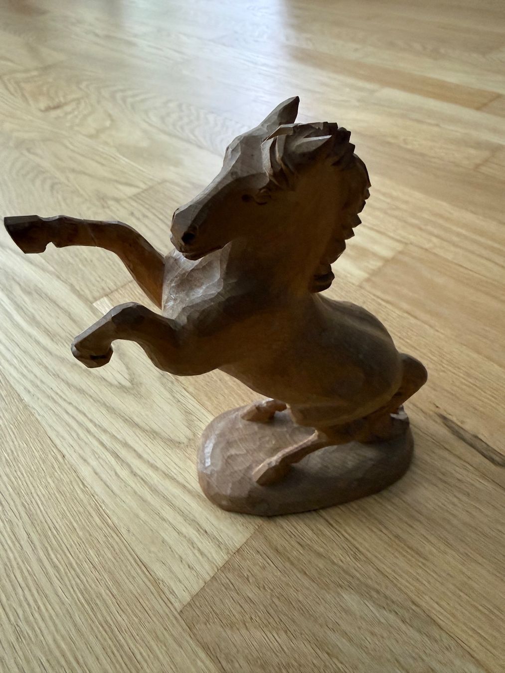 Statuette: Holzpferd geschnitzt, Dekofigur! – Usato da Wil SG venduto da man_jcm5 1