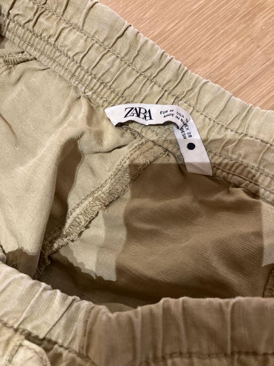 Zara Pantaloni: Stoffhosen zara gr M – Usato da Weissbad venduto da Praxedis_P51 3