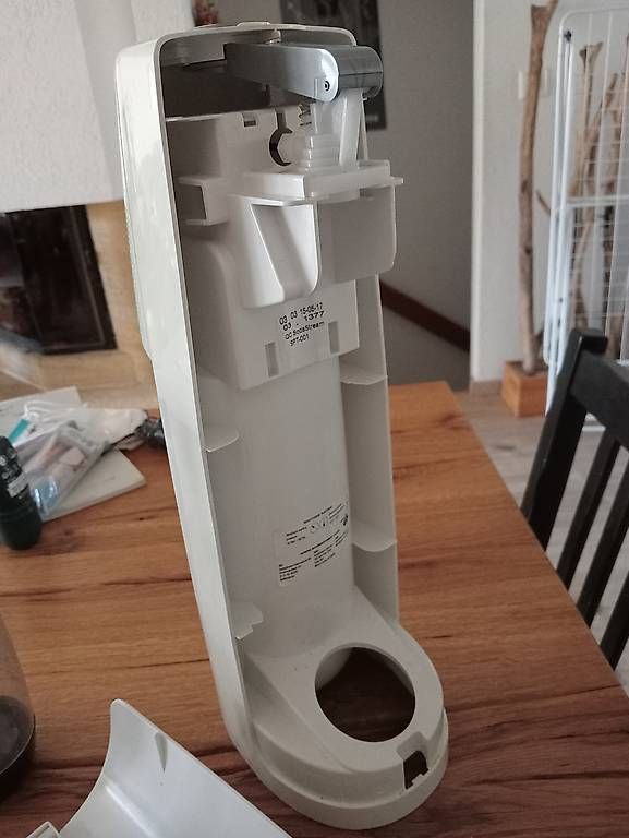 Küchengeräte: Sodastream – Gebraucht aus Gumefens von Valdensis