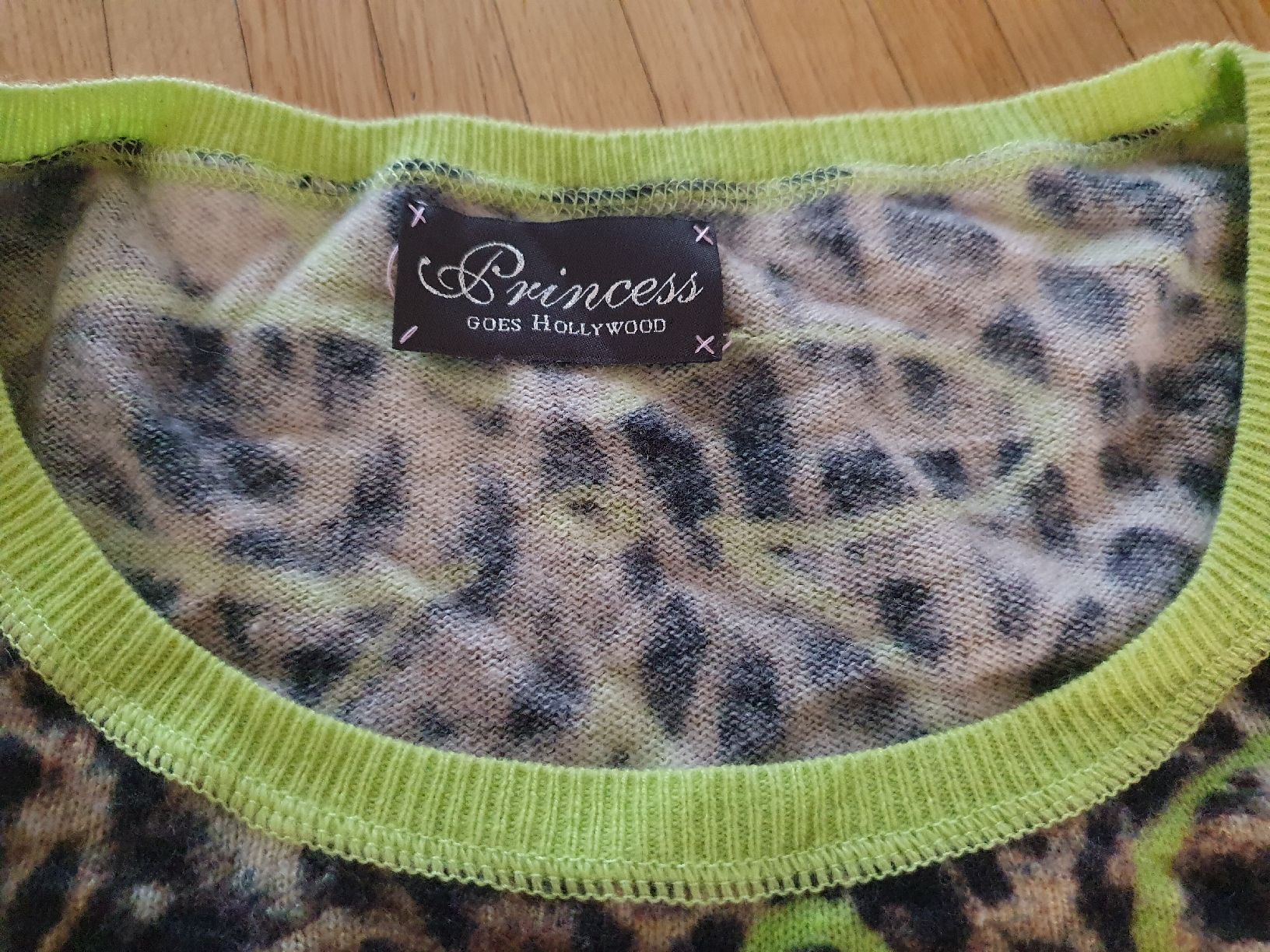 Princess goes hollywood Pullover & Sweatshirts: Princess goes Hollywood Pulli, Gr. 36 Wolle/ Cashmere – Gebraucht aus Laufenburg von megane1959 4