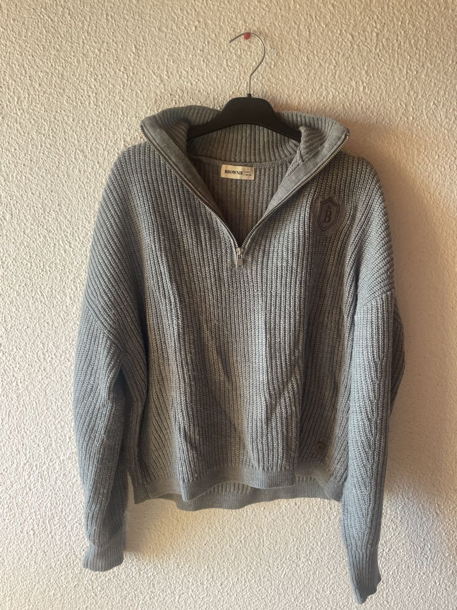 Pullover & Sweatshirts: Klassischer Pullover von Brownie aus 100 % Baumwolle – Gebraucht aus Hausen am Albis von Kleiderschrank.Elena