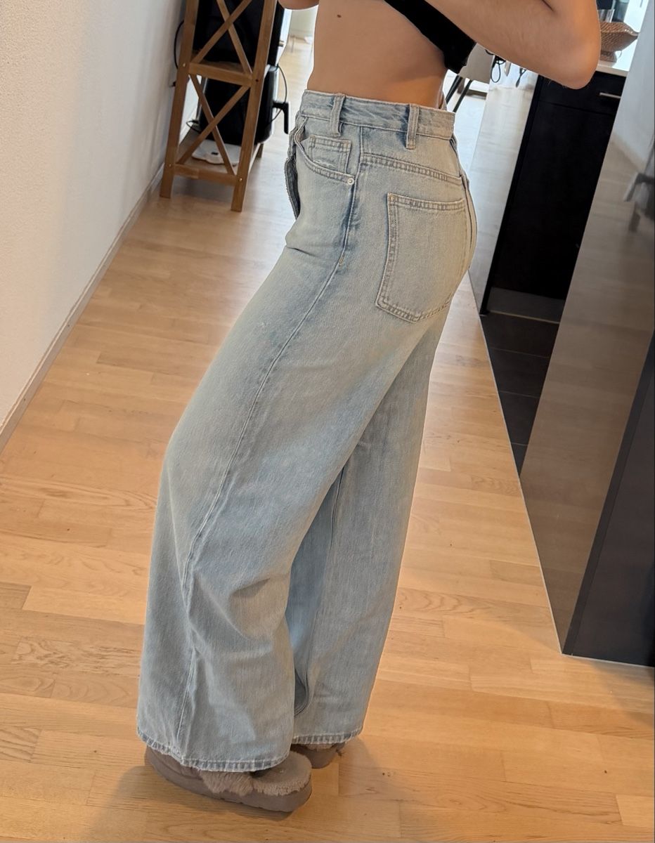 Zara Jeans: Zara Jeans – Nuovo (secondo la descrizione) da Wald ZH venduto da mar_lvt7 1