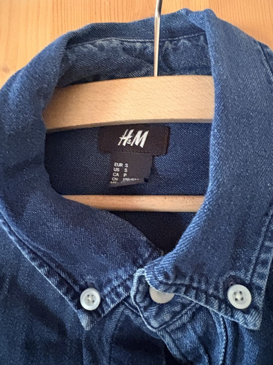 H&M Hemden: Jeanshemd – Gebraucht aus Ardez von helena.erny 1
