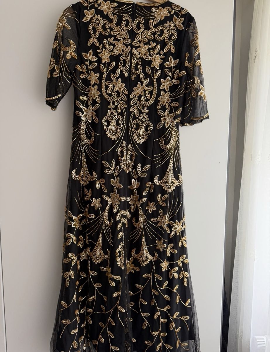 Kleider: Abendkleid  – Neu (gemäss Beschreibung) aus Basel von Leyla_12 1