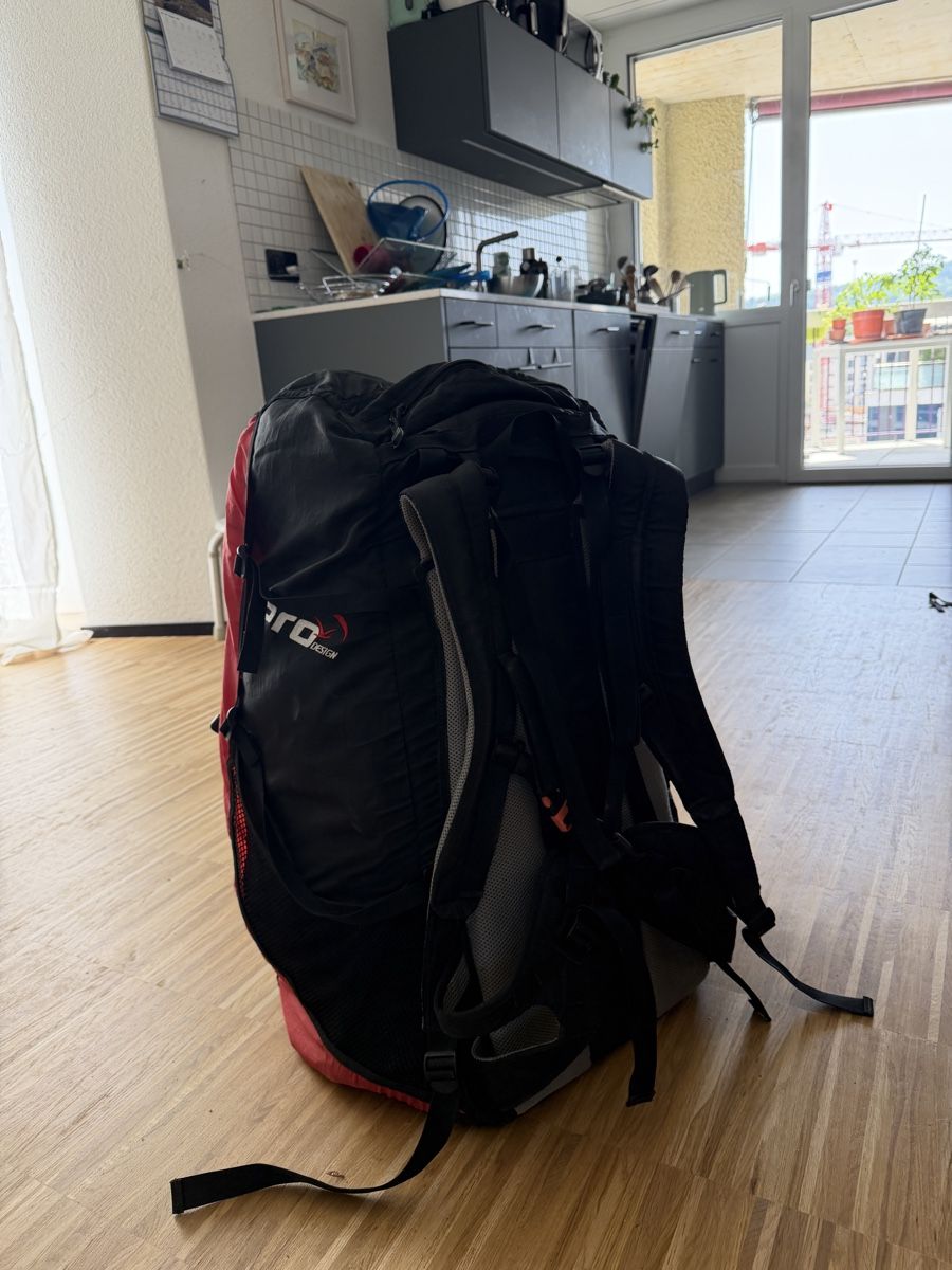 Sport dell'aria & Aquiloni: Paragliding Harness black used – Usato da Dübendorf venduto da alb_7xy5 2