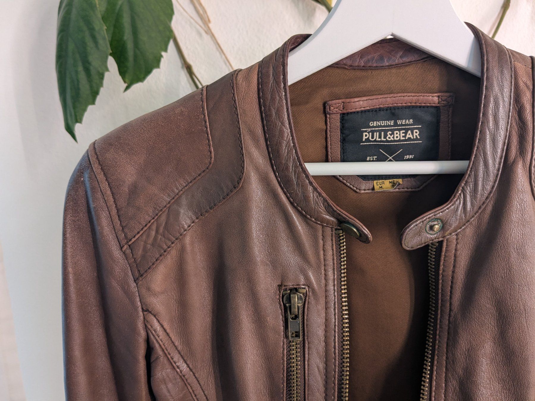 Giacche: Pull&Bear brown leather fitted jacket, size M unique vintage – Usato da Zürich venduto da Iris__ 3
