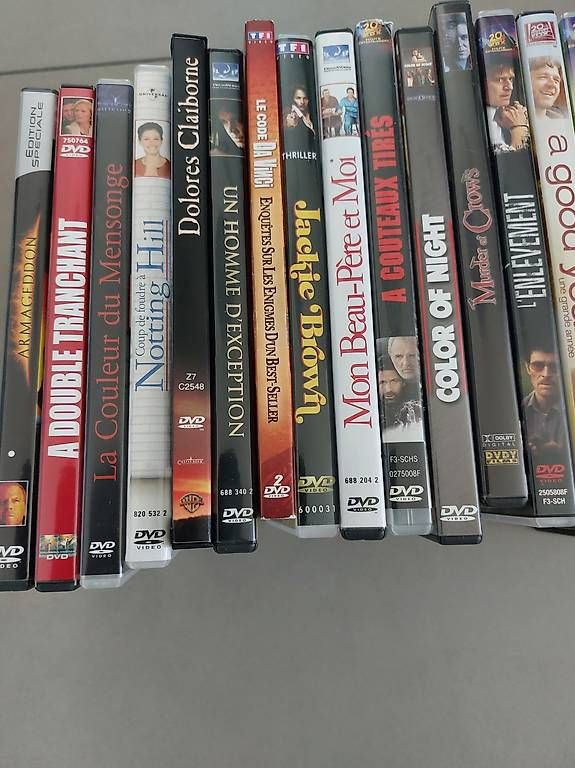 Alle DVDs: 45 DVD's à donner  – Gebraucht aus Martigny von paquito60 4