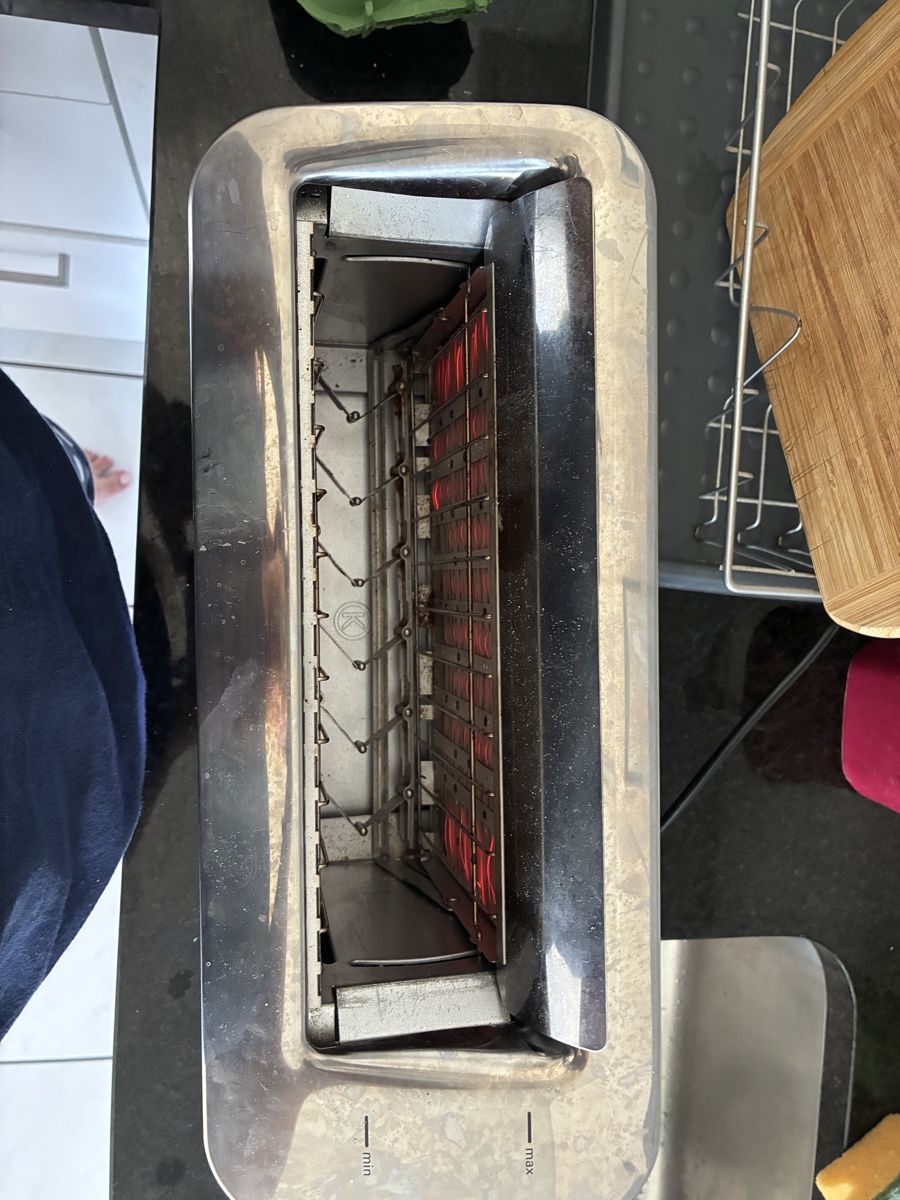 Kenwood Elettrodomestici da cucina: Kenwood TTM610 toaster – Usato da Schönenwerd venduto da P.Zwackelmann 3