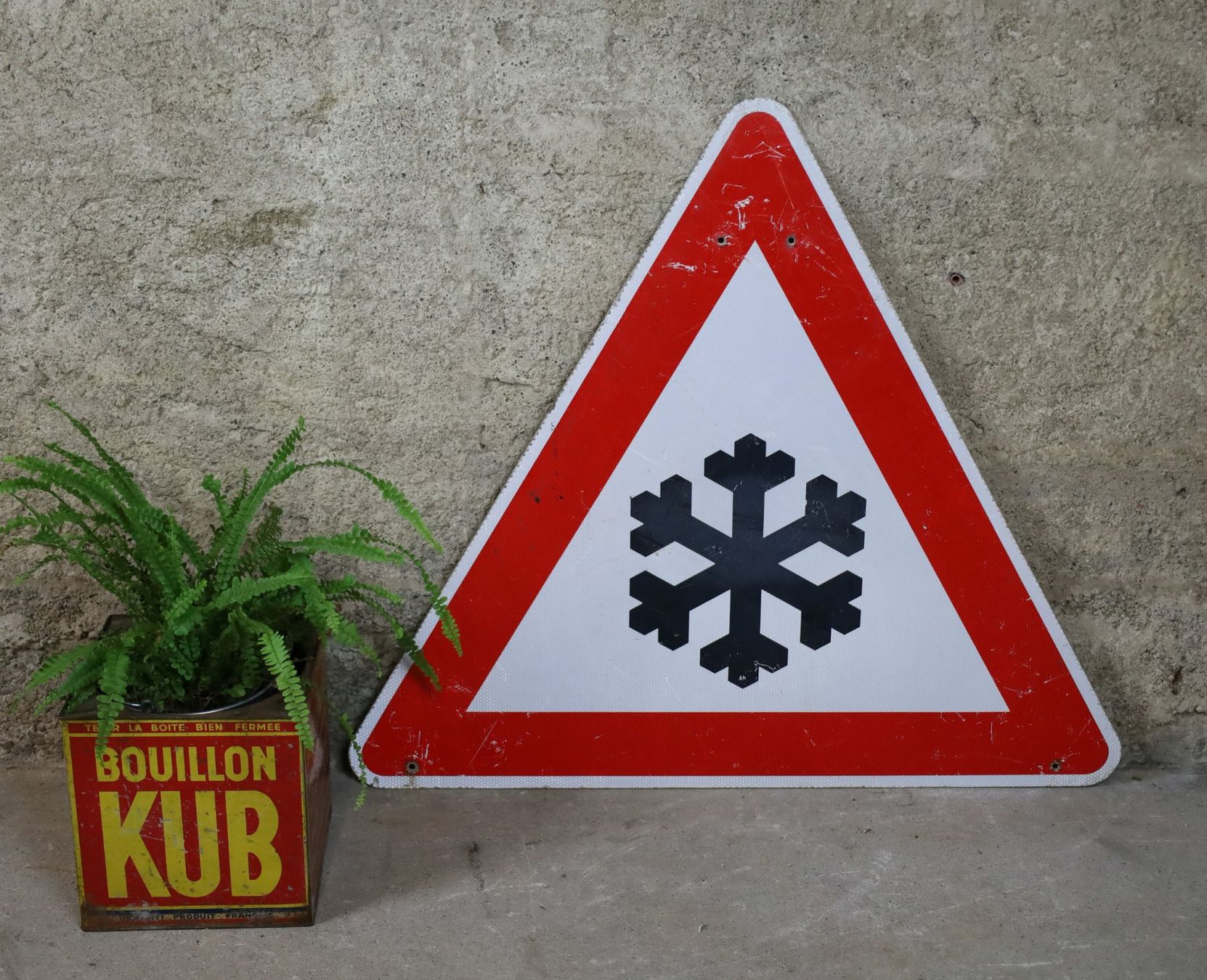 Insegne: Verkehrsschild "Glätte, Schnee, Eisglätte" Schneeflocke – Usato da Birrwil venduto da brandschatz_birrwil