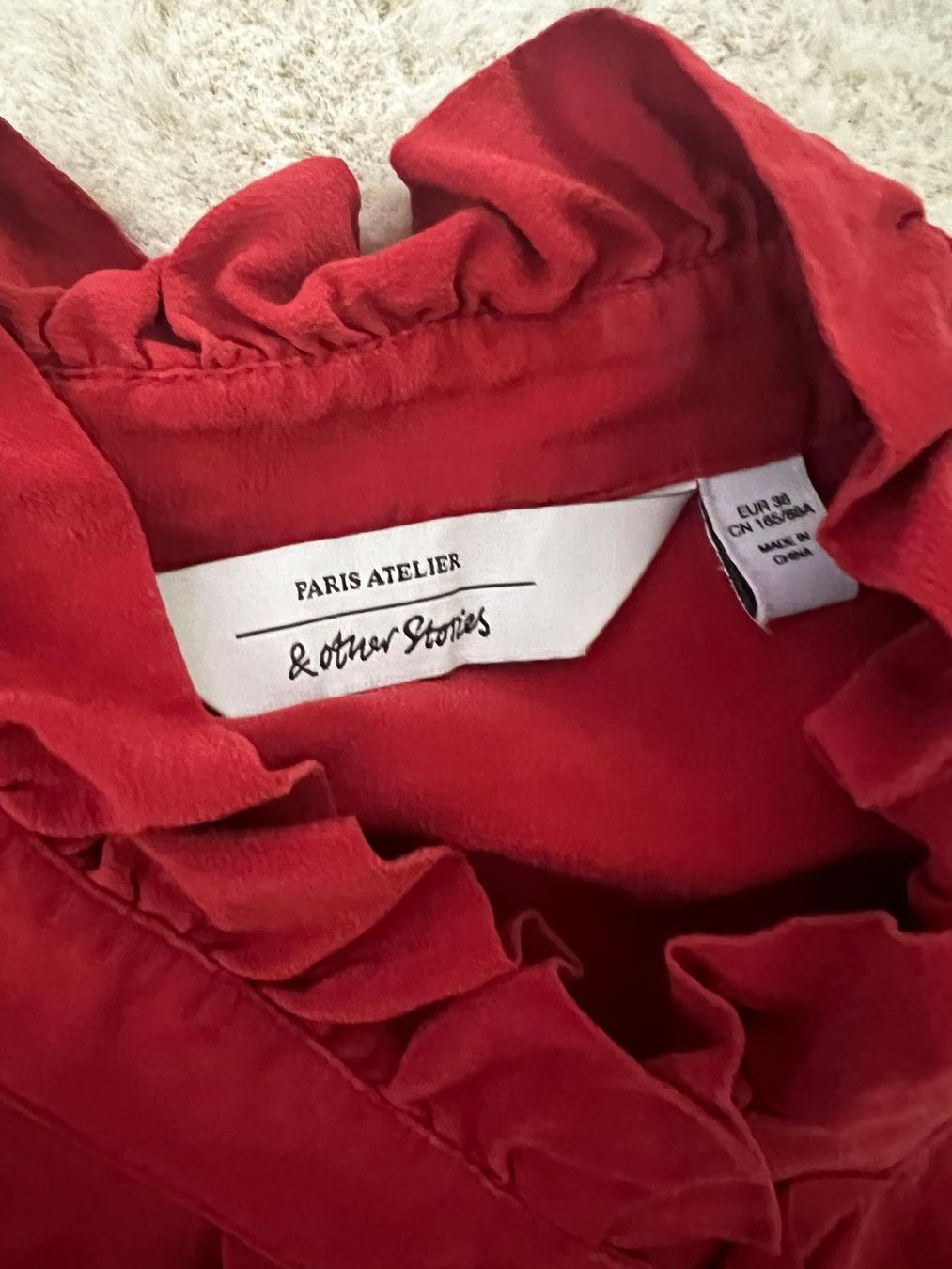 Other Stories Camicette: Rote Bluse aus Seide von &Other Stories Grösse M – Usato da Zürich venduto da lexi_alex 4