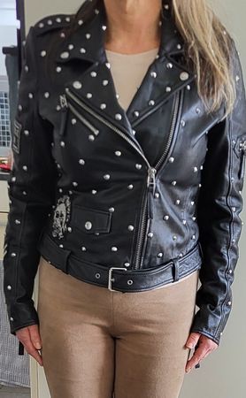 Gipsy Lederjacke mit Nieten schwarz in Grösse M