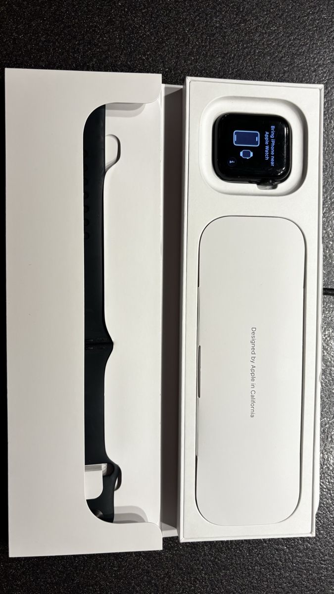 Apple Smartwatch: Apple Watch SE Gen 2 – D'occasion à Steffisburg par Loris_hae 2