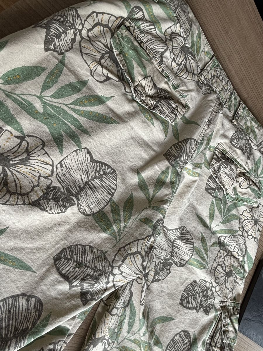 Hosen: NEU** Stylische Hawaii Bermuda - M - Baumwolle – Neu und originalverpackt aus Jona von Sid100 6