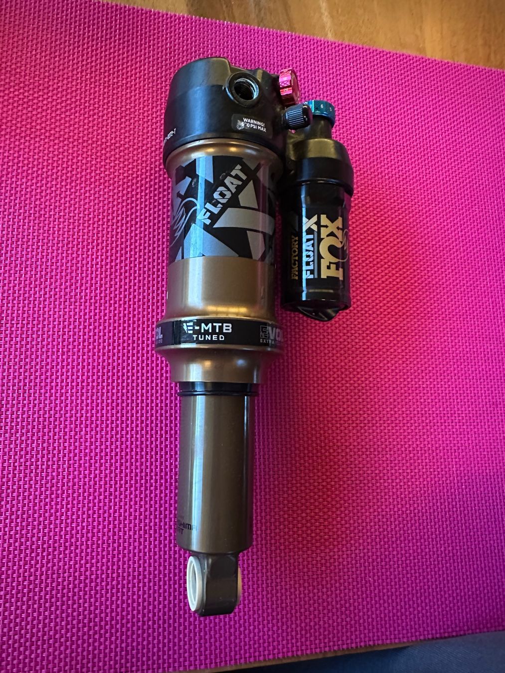 Fox Pezzi di ricambio: Fox Float X Factory extra volume Trunnion 185x55 – Usato da Winterthur venduto da weir2