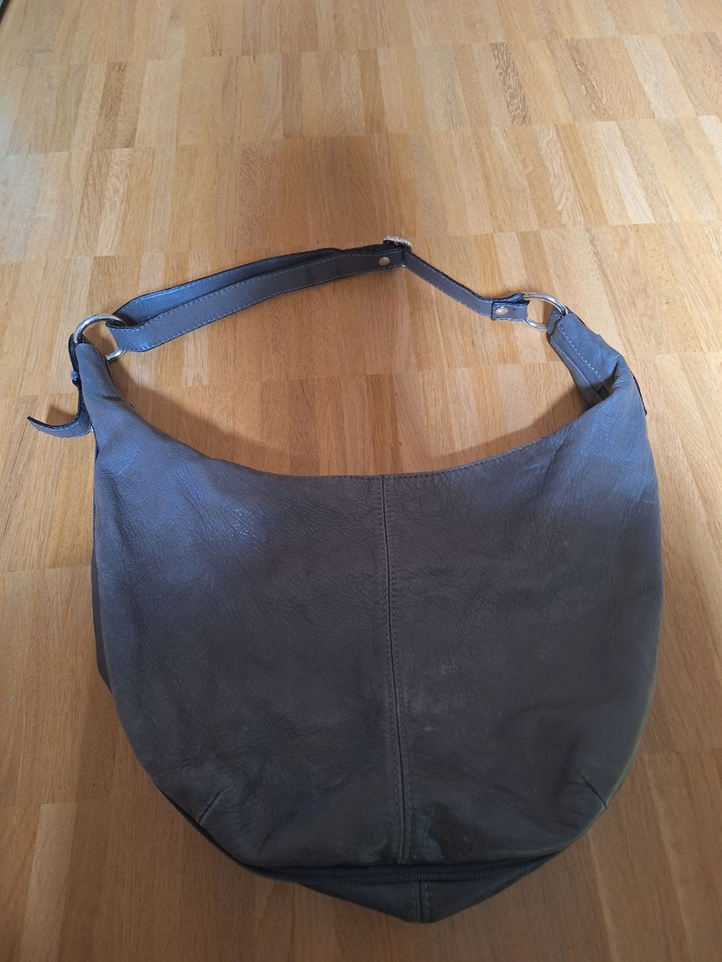Borse da donna: Ledertasche grau – Usato da Riehen venduto da Mamestra 1