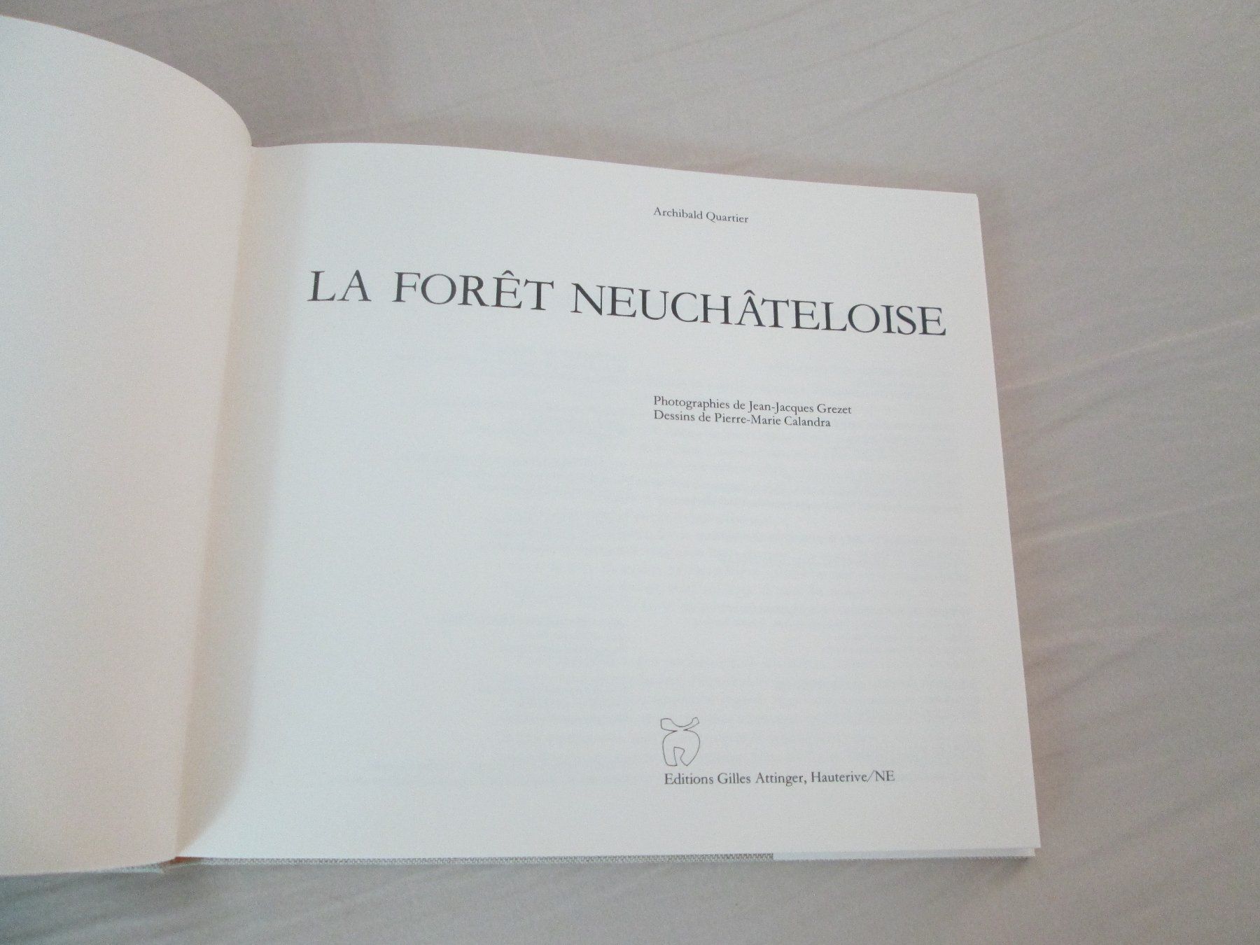 Libri: La forêt neuchâteloise – Usato da Neuchâtel venduto da Dualseele 1