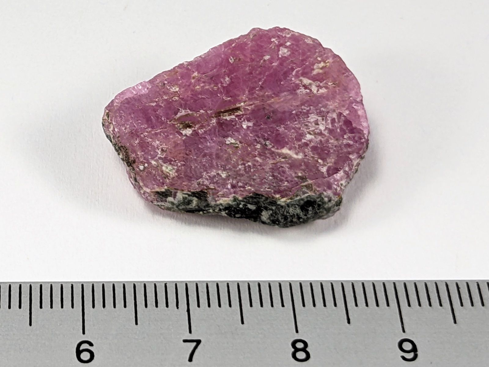 Edelsteine: Rubin Rohstein 27mm, 32.35ct – Neu und originalverpackt aus Meilen von StoneGarden 1