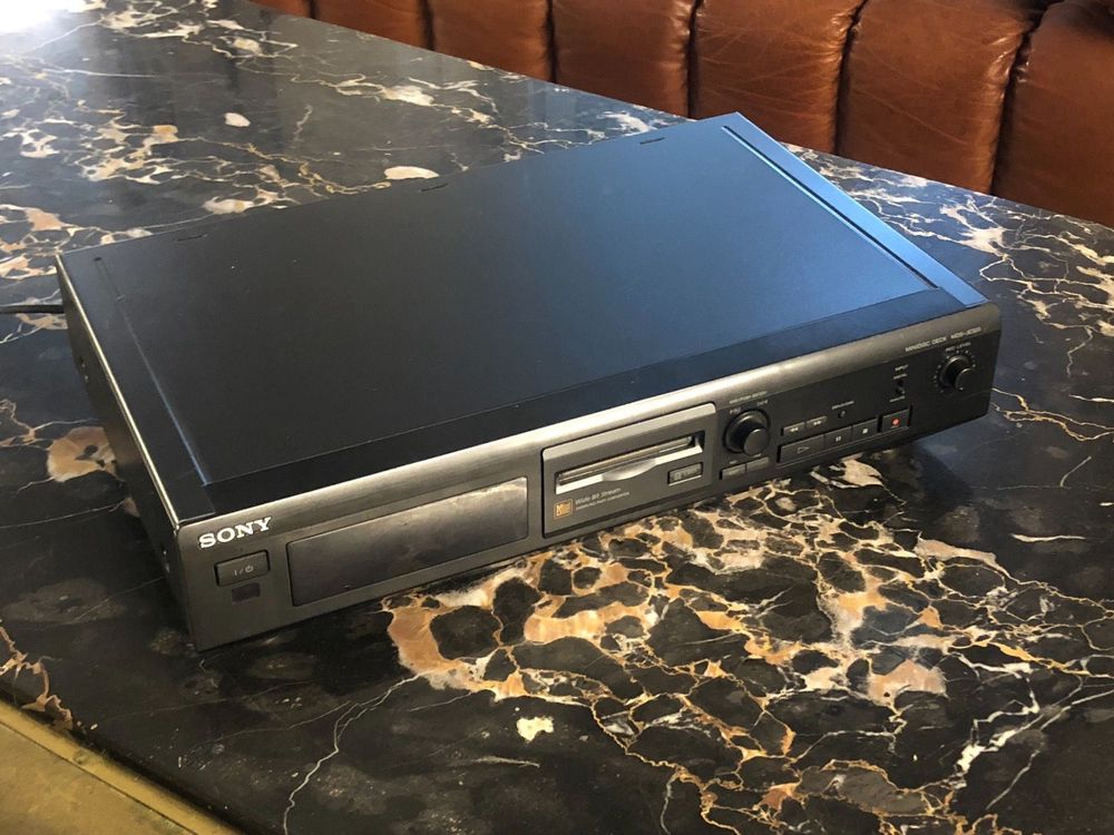 Sony Mini Disk Player - DEFEKT (Defekt) in Zürich für CHF 12 – mit ...