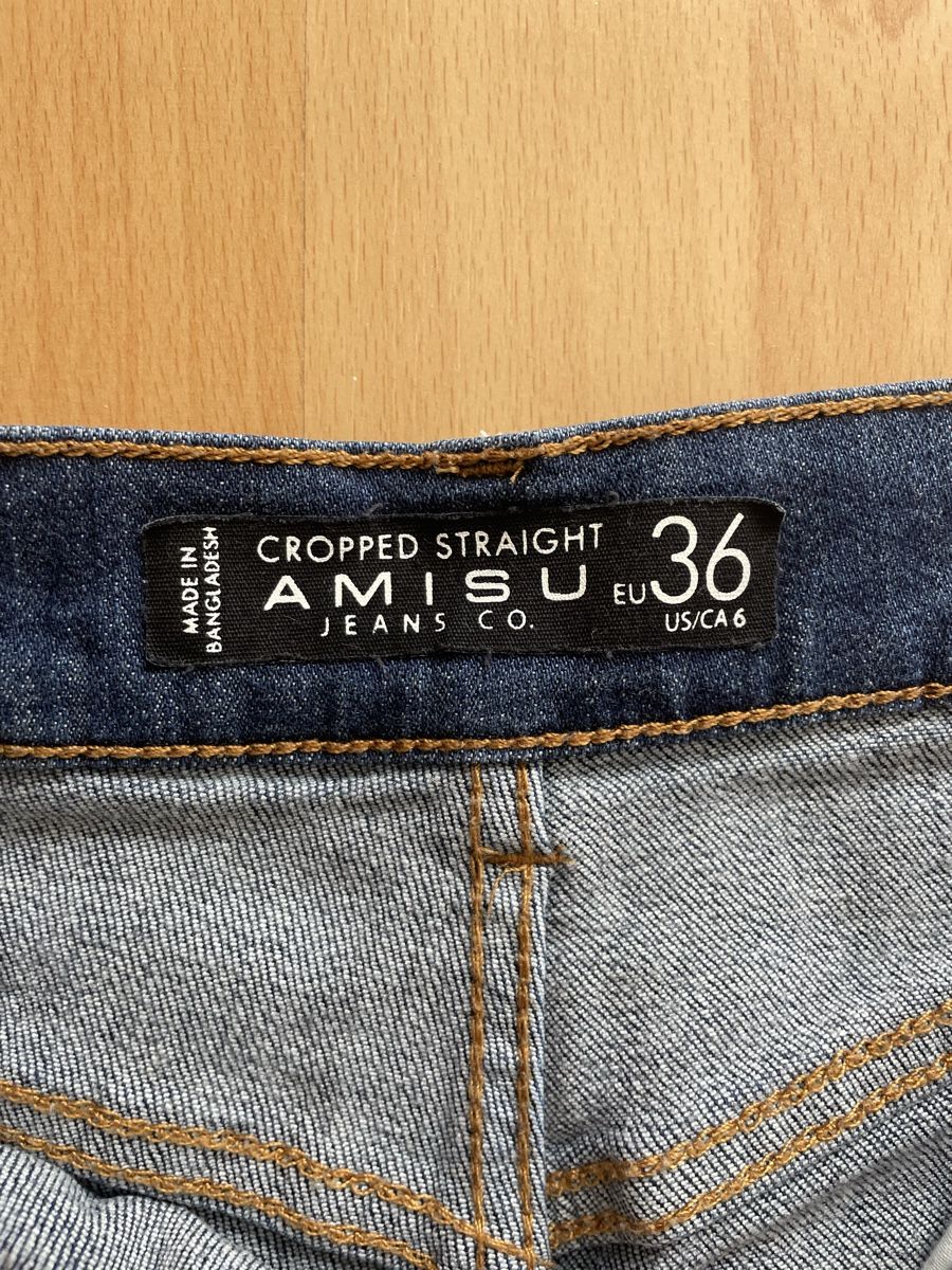 Jeans: Dunkelblaue Jeans – Usato da Ebikon venduto da van_qg5n 1