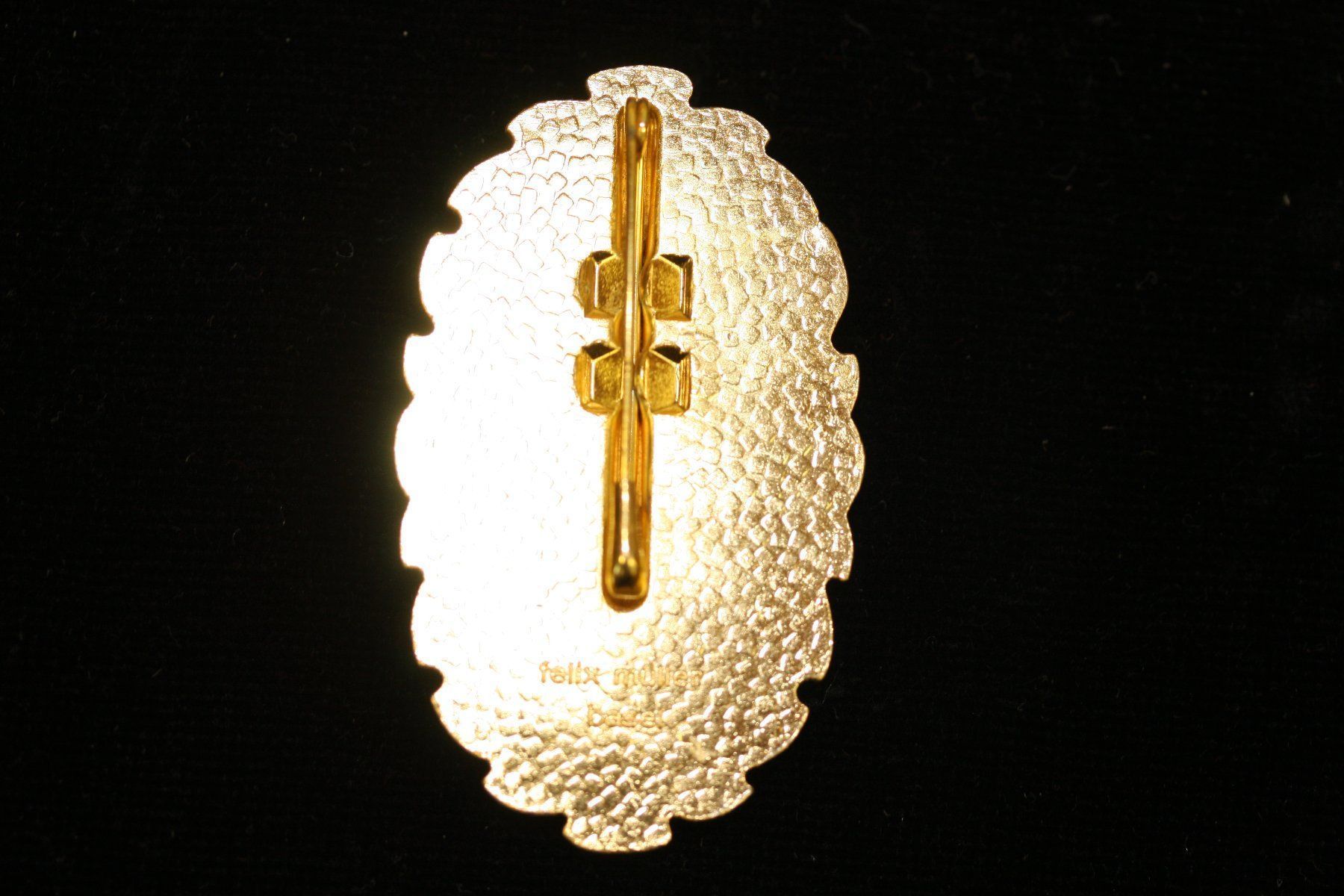 Basler Placchette & Badge: Baslerfasnacht 1985 Gold – Usato da Allschwil venduto da Schluurbi605 1