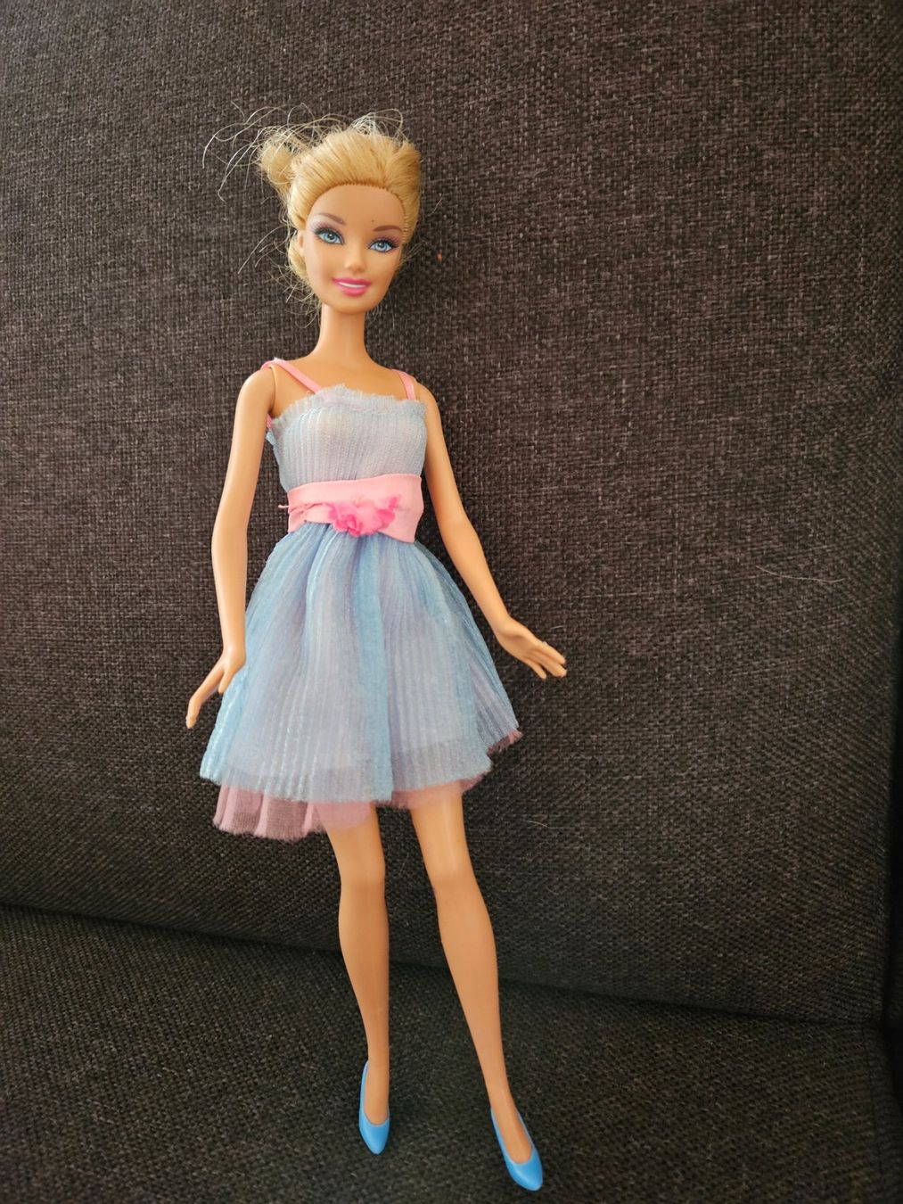 Bambole: Sammlung von Barbie, Pferd, Auto, Kleider, Schuhe – Usato da Nänikon venduto da 8610pb 3