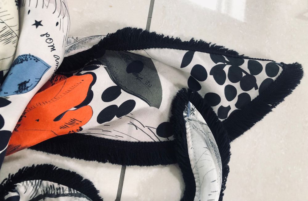 Foulard & Sciarpe: Schönes Dreiecktuch 🐿️🍂🍁 – Usato da Bülach venduto da rol_2mmy 4