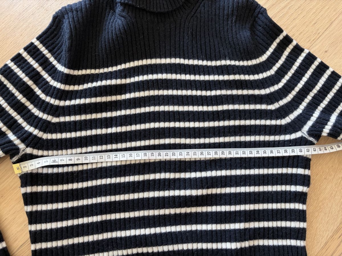 Maglioni & Felpe: Vince Kaschmir Rollkragenpullover dunkelblau/weiss Gr S – Usato da Kloten venduto da Rosaly1 1
