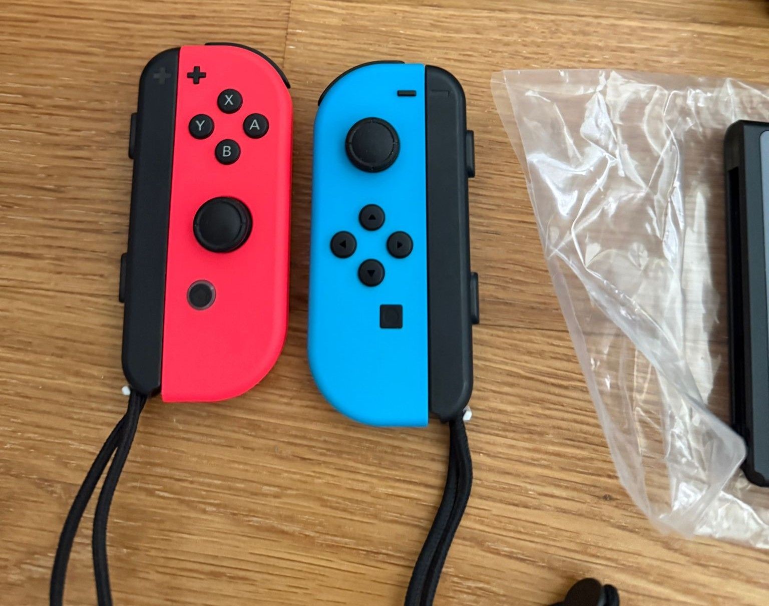 Nintendo Console: Nintendo Switch V1 Konsole AB 1 CHF – Usato da Montagnola venduto da mattbert86 1