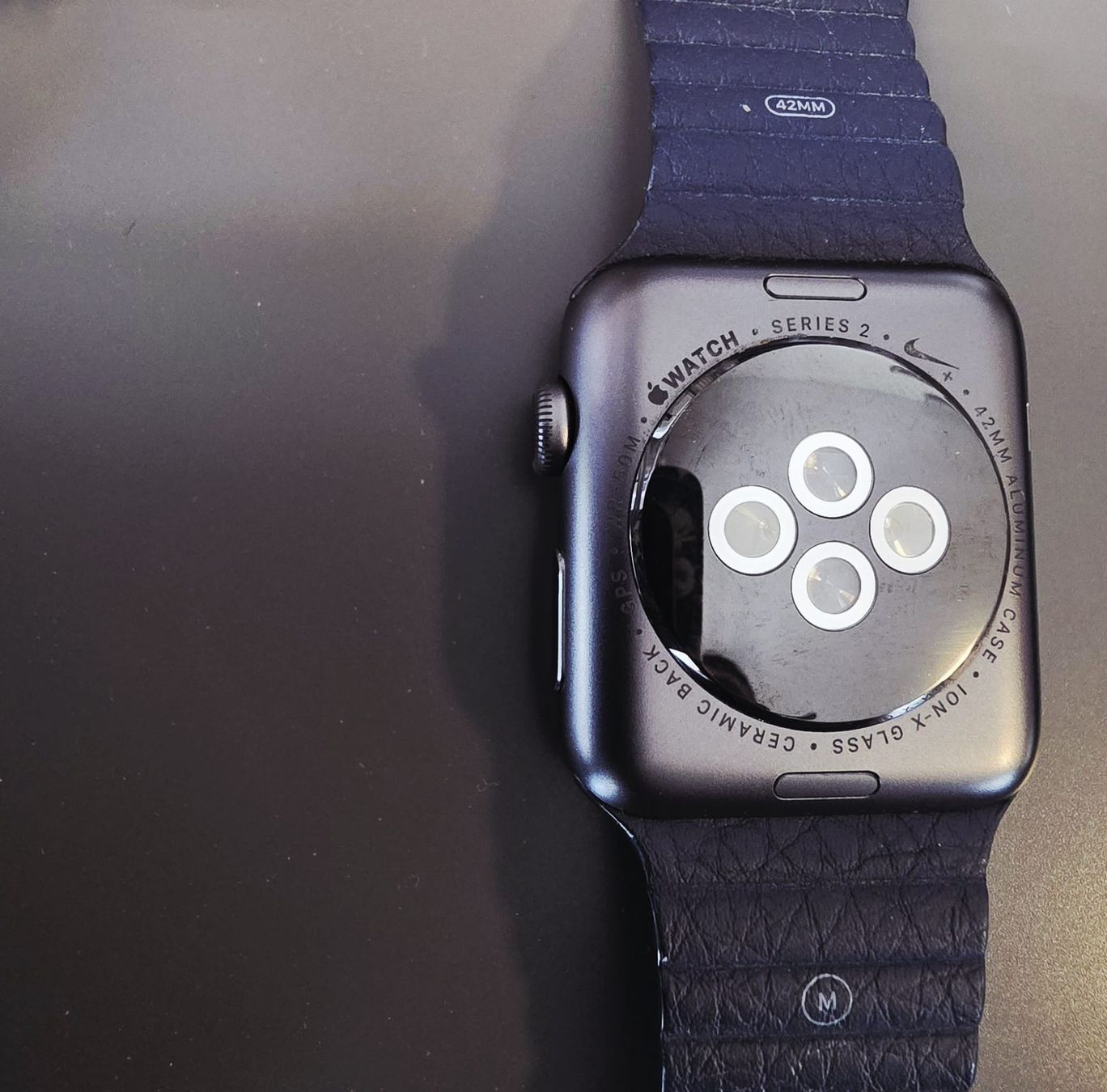 Apple Telefoni cellulari / Smartphones: Apple iPhone SE + Apple Watch Series 2 - Bundle – Usato da Studen BE venduto da tha_dhp8 4