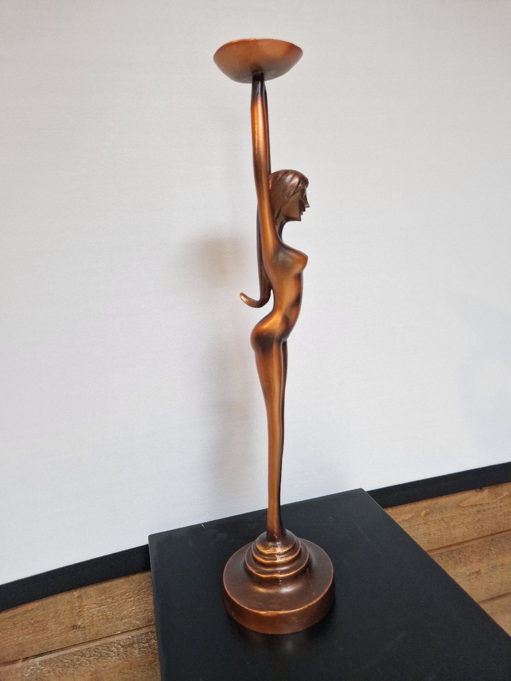 Statuette: dekorative Figur – Usato da Arbon venduto da len_7mtx 7