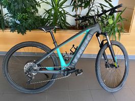 VTT électrique Trek Powerfly gris turquoise bon état
