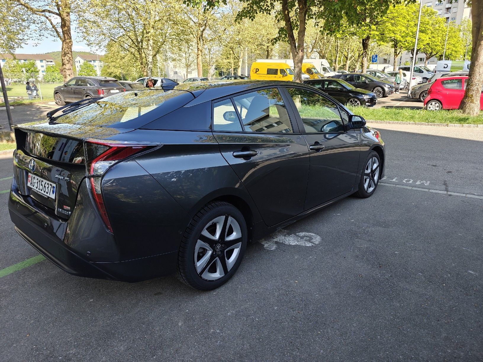 Toyota Automobili: Toyota Prius 1.8 Sol. Premium ab 1.- – Usato da Neuenhof venduto da llu_mwd6 3