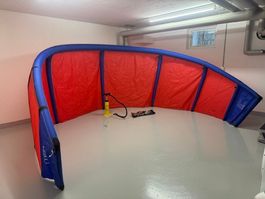 Kite 12Qm mit Pumpe und Board, Rot/Blau, Guter Zustand
