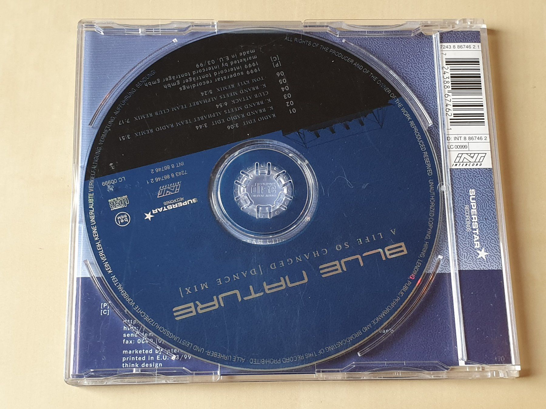 CDs: Blue Nature A Life so changed – Gebraucht aus Stansstad von collectorsshop 1